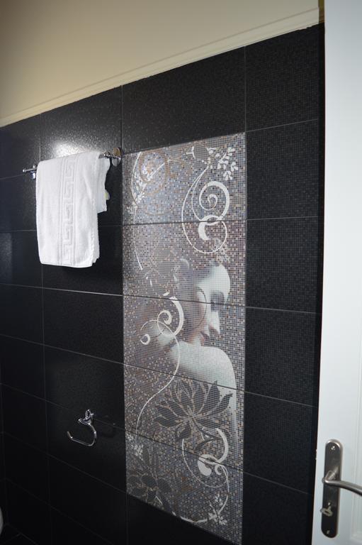 Mel'S Apartments Pesadha ภายนอก รูปภาพ